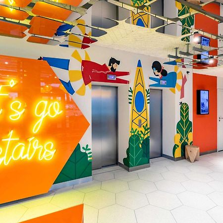 Ibis Styles Warszawa Centrum Luaran gambar