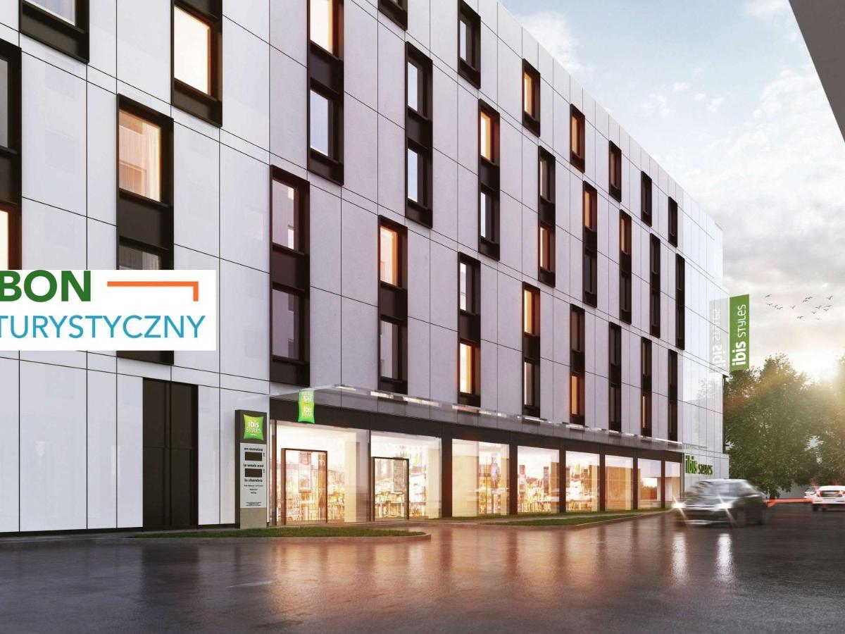 Ibis Styles Warszawa Centrum Luaran gambar