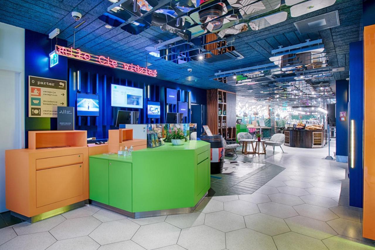 Ibis Styles Warszawa Centrum Luaran gambar
