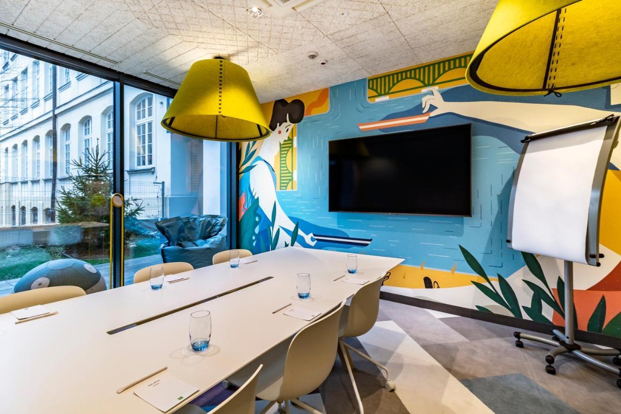 Ibis Styles Warszawa Centrum Luaran gambar